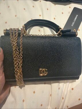 Brand new Dolce & Gabbana Black Leather Crossbody with Gold Chain and DG Logo